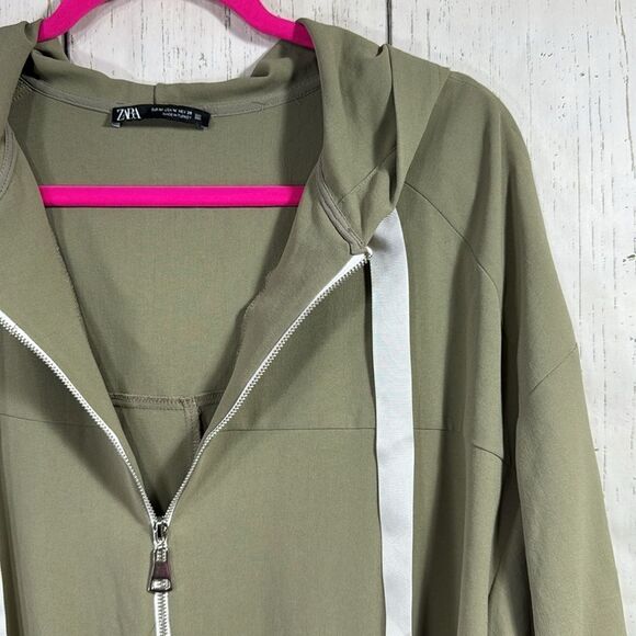 Zara Olive Green Oversized Hoodie Dress with Half Zip Size M Streetwear Edgy - Picture 4 of 16